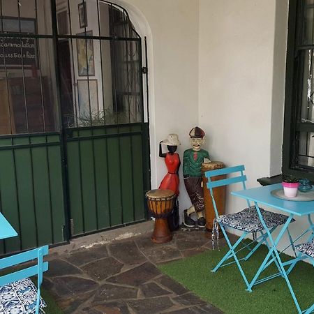 Stumble Inn Backpackers Stellenbosch Buitenkant foto