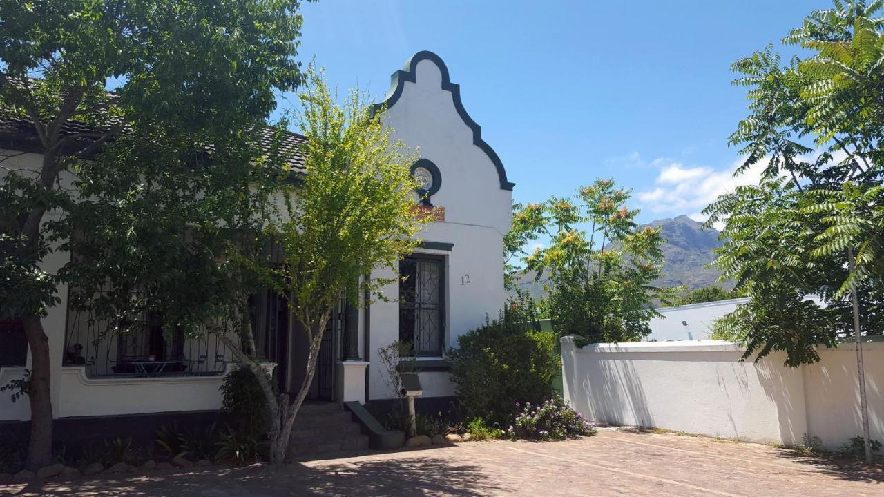 Stumble Inn Backpackers Stellenbosch Buitenkant foto