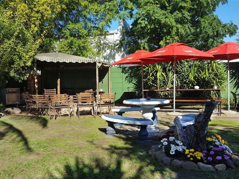Stumble Inn Backpackers Stellenbosch Buitenkant foto