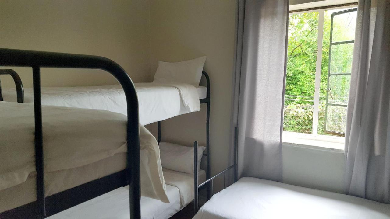 Stumble Inn Backpackers Stellenbosch Buitenkant foto